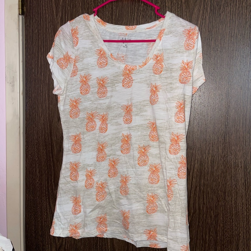 Size medium Style&Co pineapple Tee